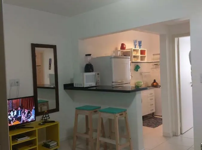 Edificio California, Apartamento 971, 7 Andar , N 88330-747