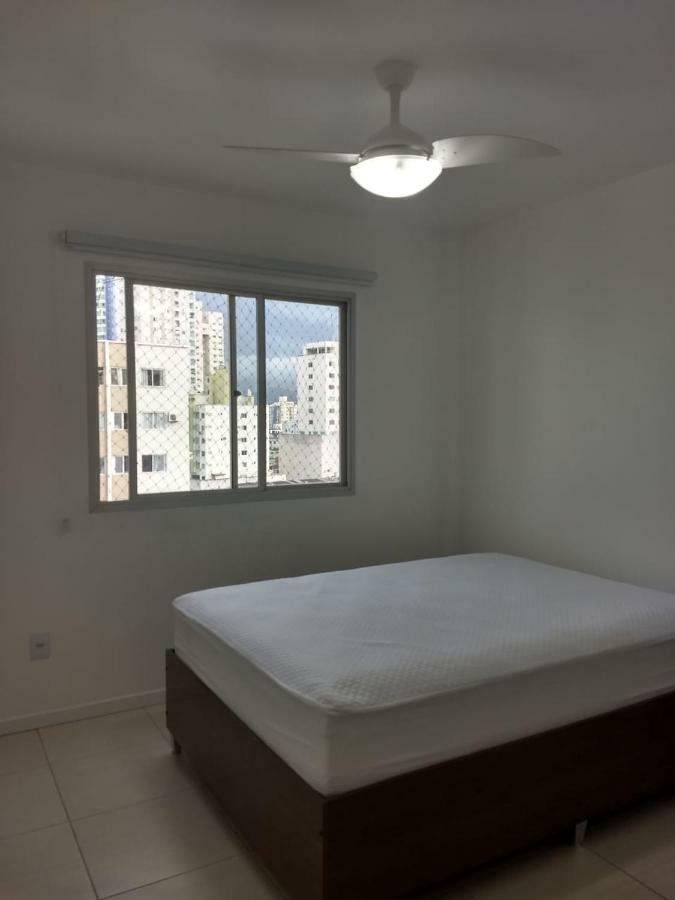 Edificio California, Apartamento 971, 7 Andar , N 88330-747